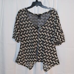 Katie Todd Crocheted Cardigan Sz Small Front Top Button Short Sleeves